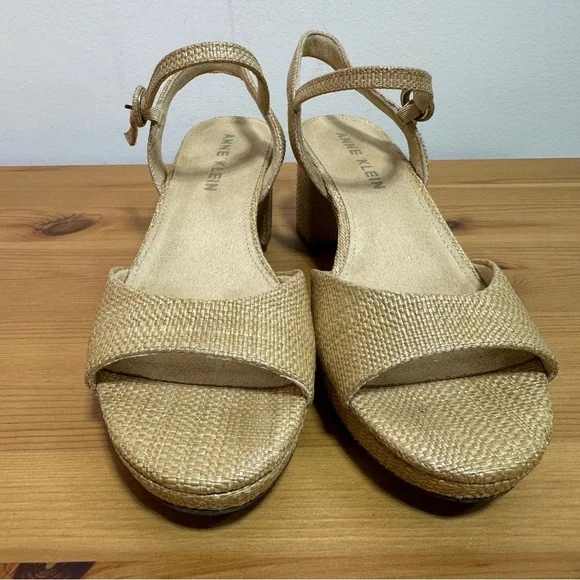 Anne Klein Raffia Block Heel Sandals Natural Beige Ankle Strap Size 10 - Picture 2 of 6